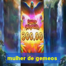 mulher de gemeos